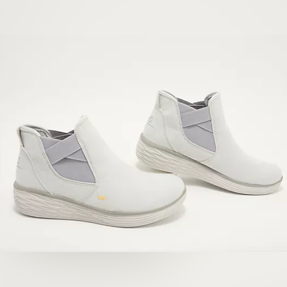 Women's White Slip-On Athletic Ankle Boots with Elastic Straps